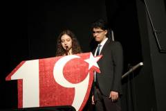 Evrensel Kolej